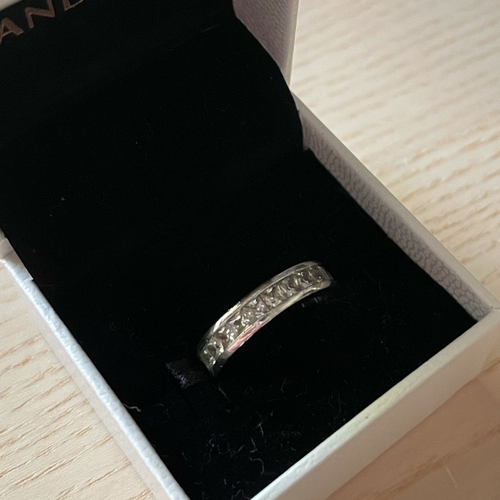 Silver Ring W/CZ Stones